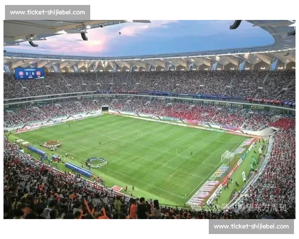 昆山台胞助威团燃爆苏超 万人赛场见证两岸情谊升温 昆山台胞助威团燃爆苏超 万人赛场见证两岸情谊升温