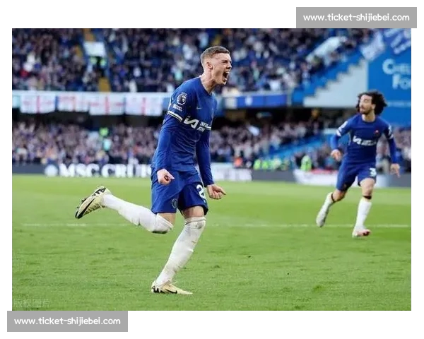 帕尔默 8.8 分全场最佳!1 助攻 2 造杀机难掩传中短板,6 射 3 正成进攻核心