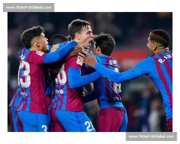 巴莱拉零转会费回归埃尔切 升级功臣再战西甲 巴莱拉零转会费回归埃尔切 升级功臣再战西甲