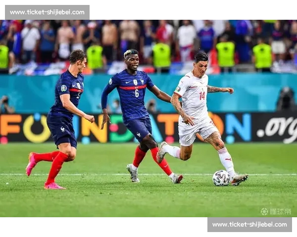 斯基拉：曼联询价道格拉斯・路易斯，尤文坚拒 5000 万回购条款