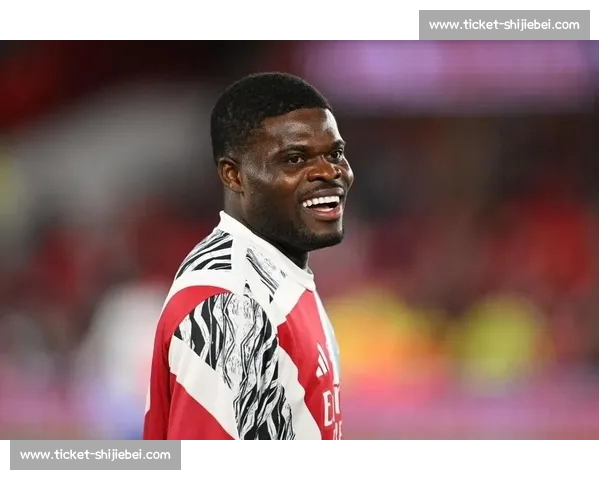 阿尔特塔痛失中场支柱！帕尔特伊自由身离队，阿森纳启动亿元换血计划